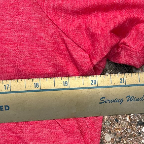 New 2017 Windsor Spitfire CHL OHL Memorial Cup Champions Hockey Womens Sz XL Red - Picture 6 of 9